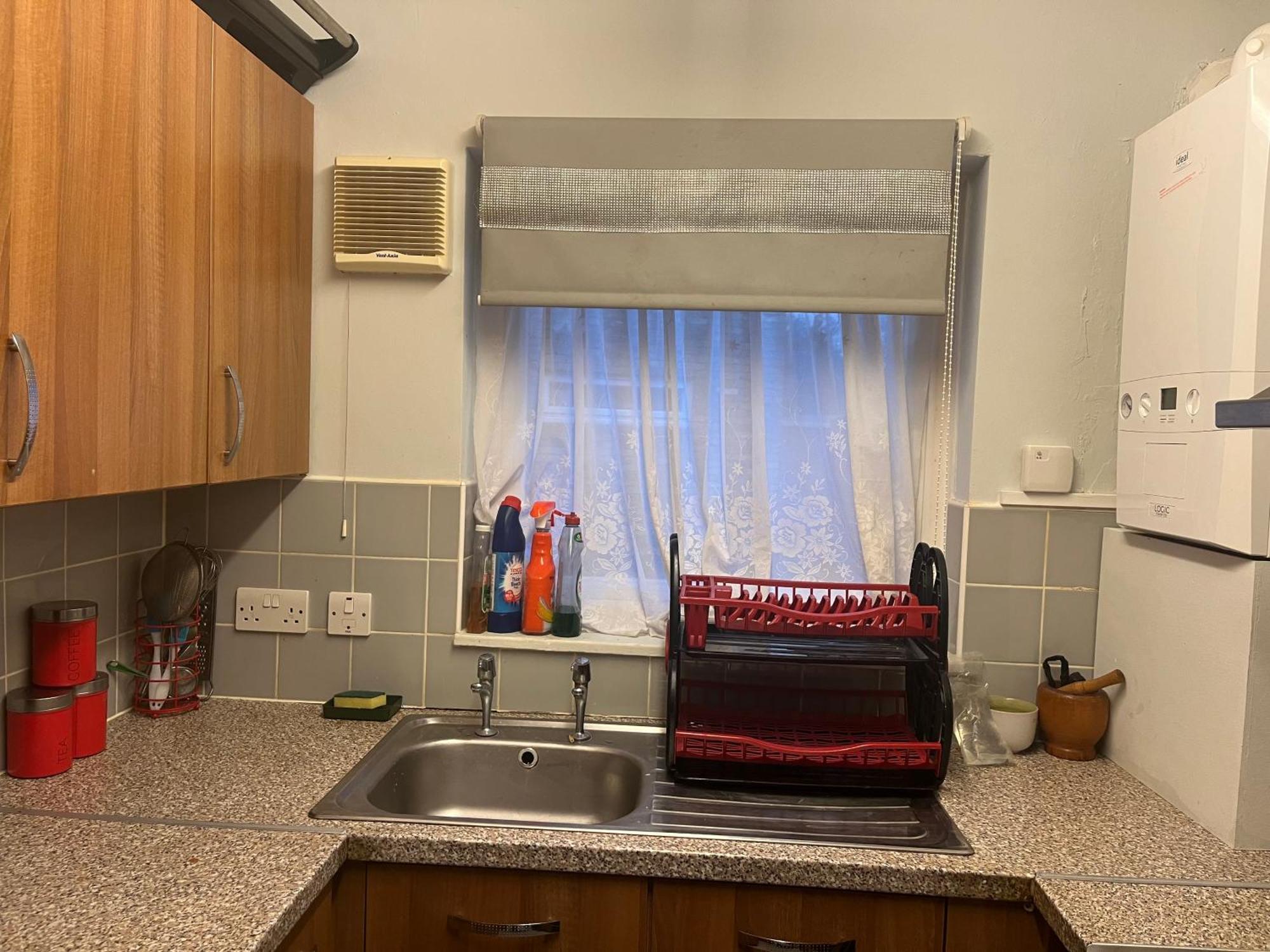 Queenomega'S Home Stay Londen Buitenkant foto